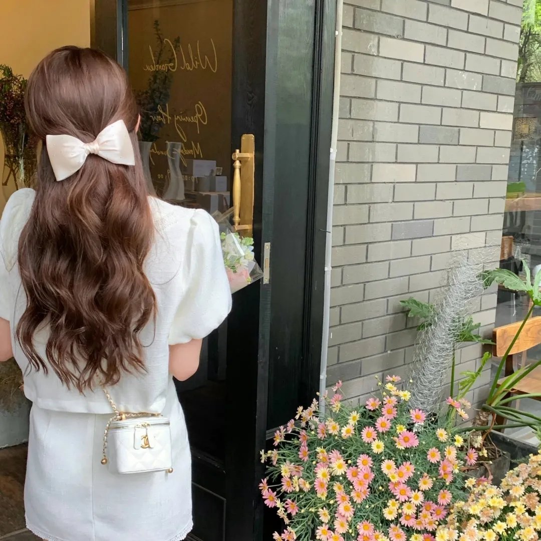 沦落风尘一妇人